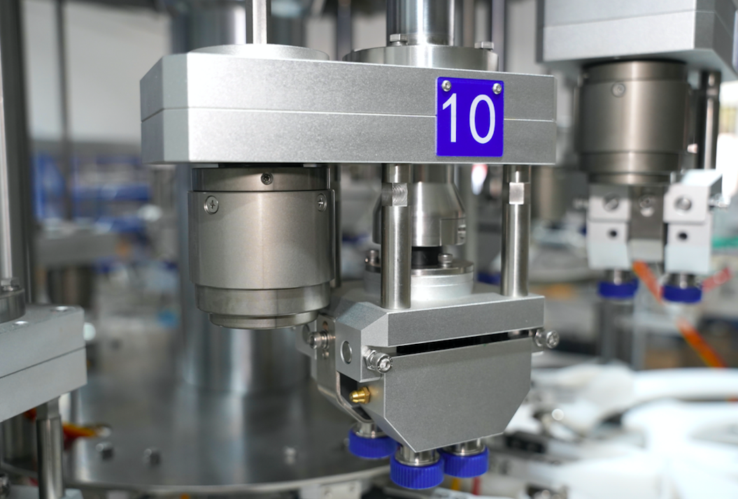 Servo Type Capping Machine