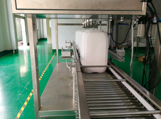 Linear Type Filling Machine