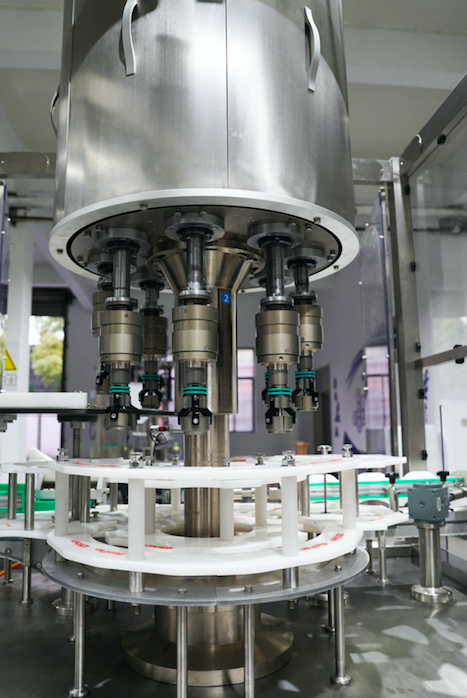 Rotary Type Filling Machine For Liquid/Paste