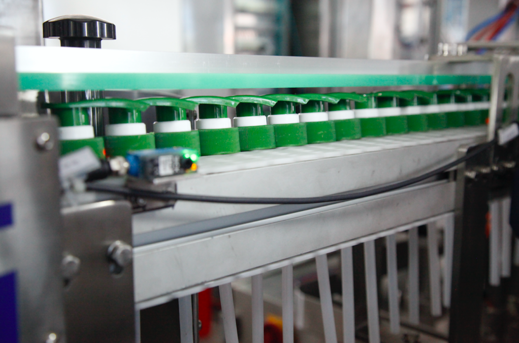 Rotary Type Filling Machine For Liquid/Paste