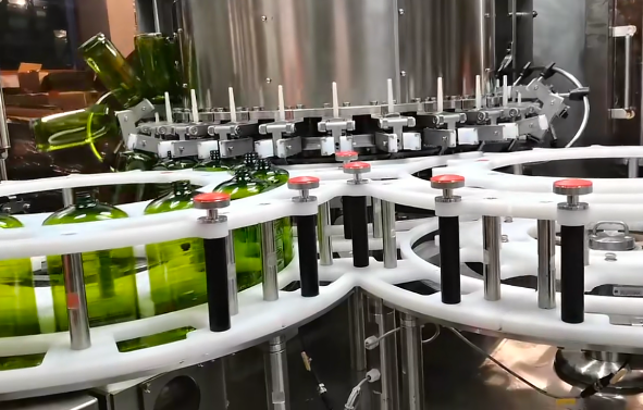 Rotary Type Filling Machine For Liquid/Paste