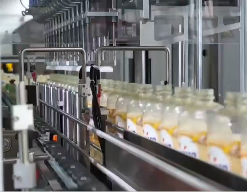 Rotary Type Filling Machine For Liquid/Paste