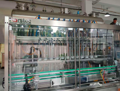 Rotary Type Filling Machine For Liquid/Paste