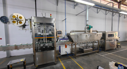 Shrink Sleeve Machine