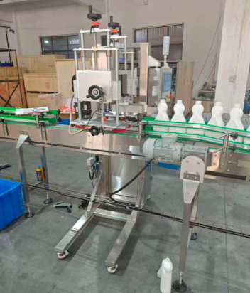 Servo Type Capping Machine