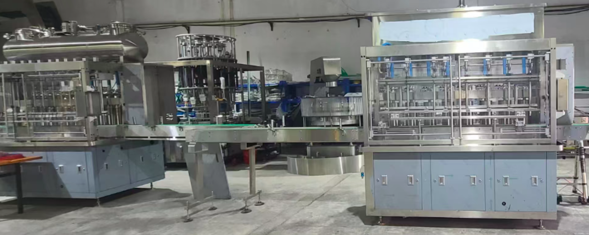 Rotary Type Filling Machine For Liquid/Paste