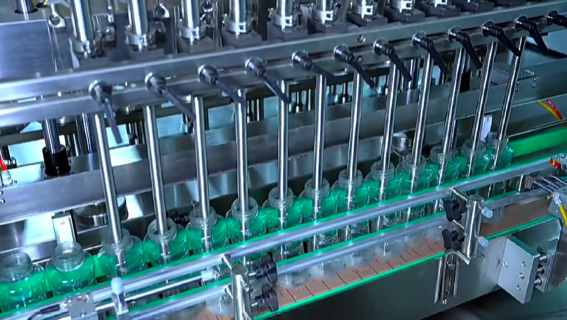 Rotary Type Filling Machine For Liquid/Paste