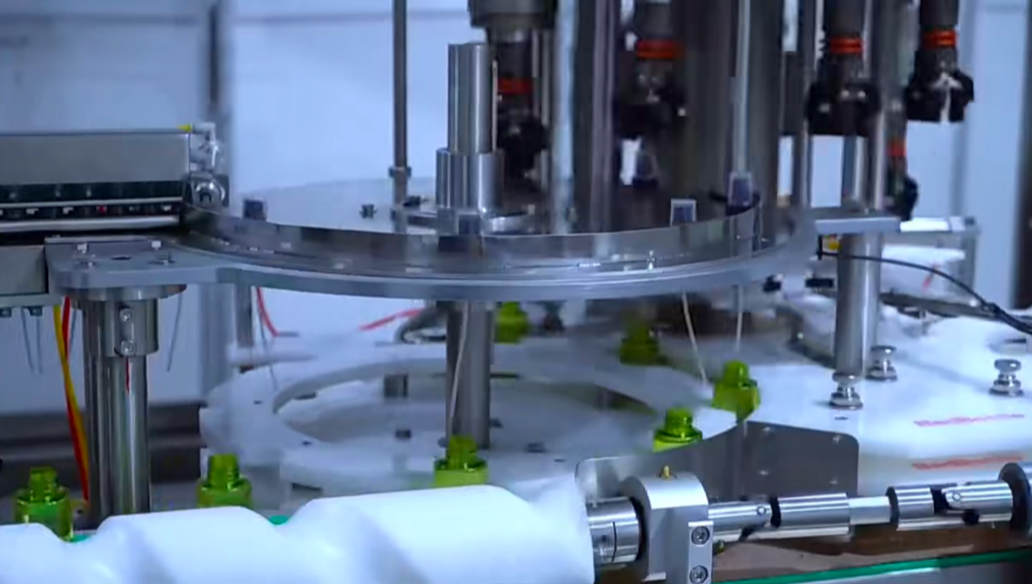 Servo Type Capping Machine