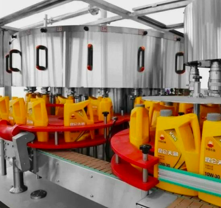 Rotary Type Filling Machine For Liquid/Paste